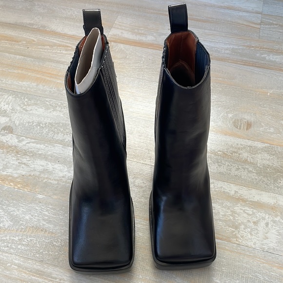 Stunning womens Zara square toe black heel booties size 8 - Picture 3 of 8